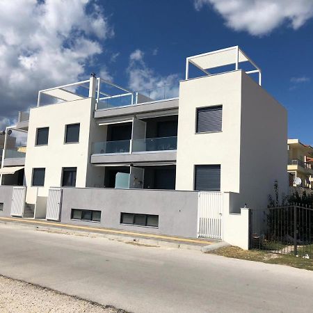 Asterias Apartman Néa Péramos Kültér fotó