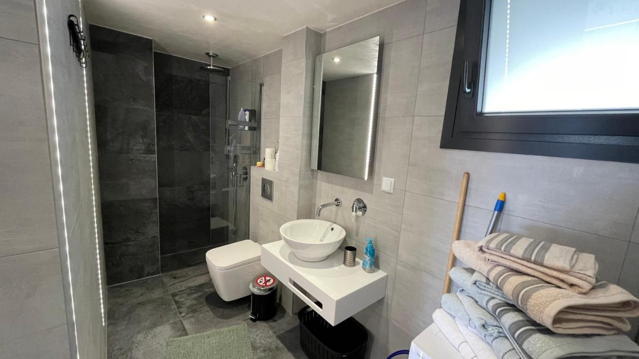 Asterias Apartman Néa Péramos Kültér fotó