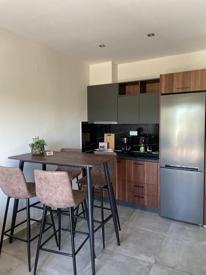 Asterias Apartman Néa Péramos Kültér fotó